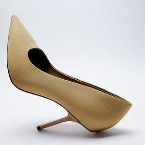 ZARA Tan Pointed Toe High Heeled Shoes
